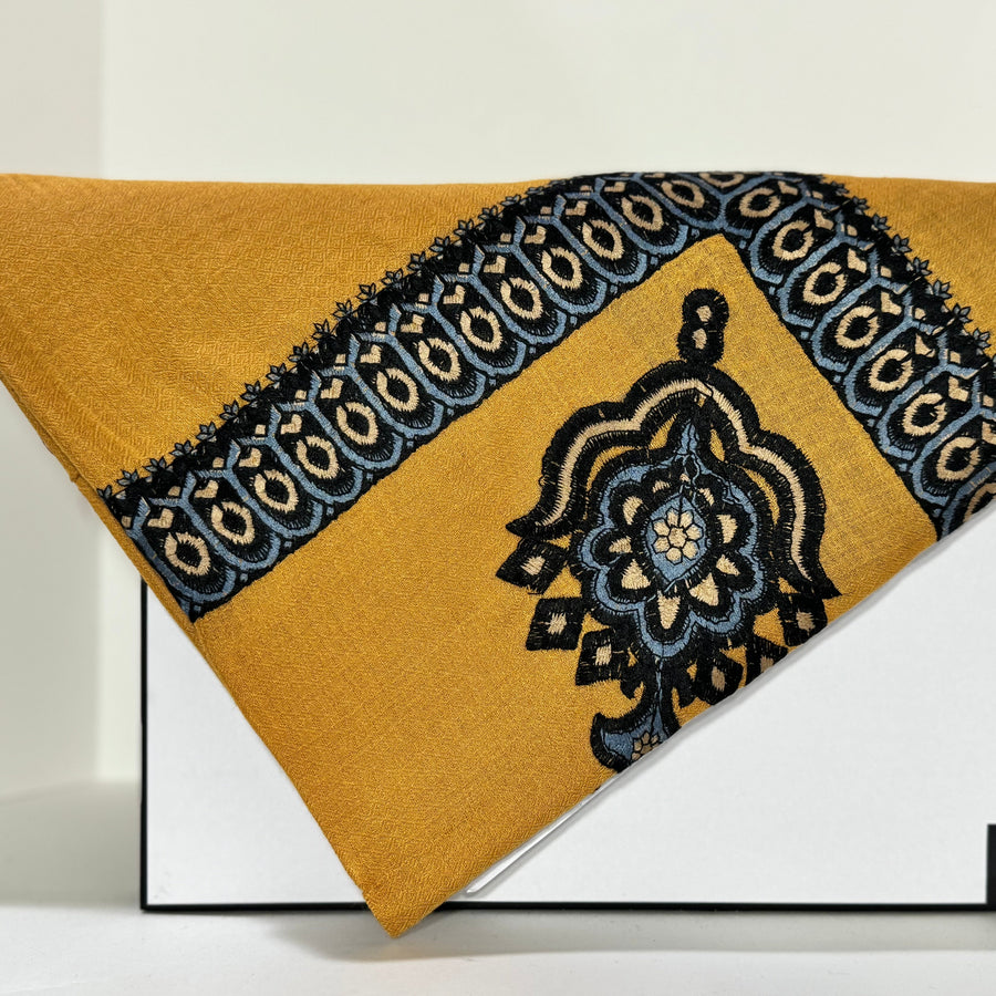 1042 شال رجالي