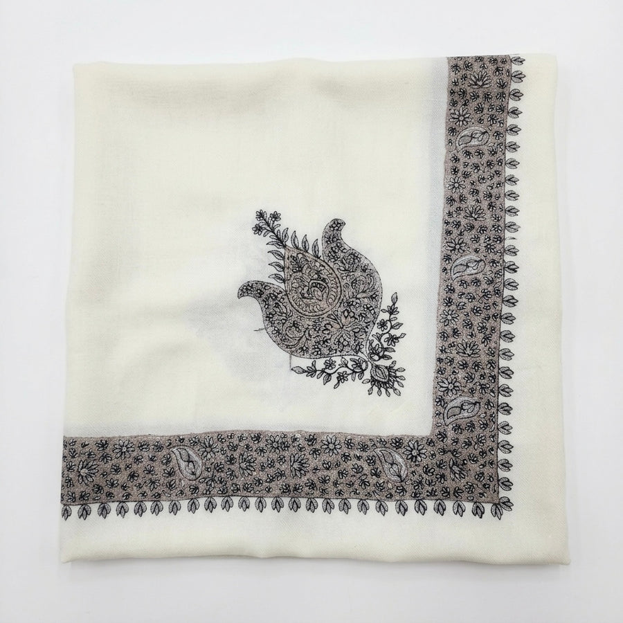 10165 Boy shawl