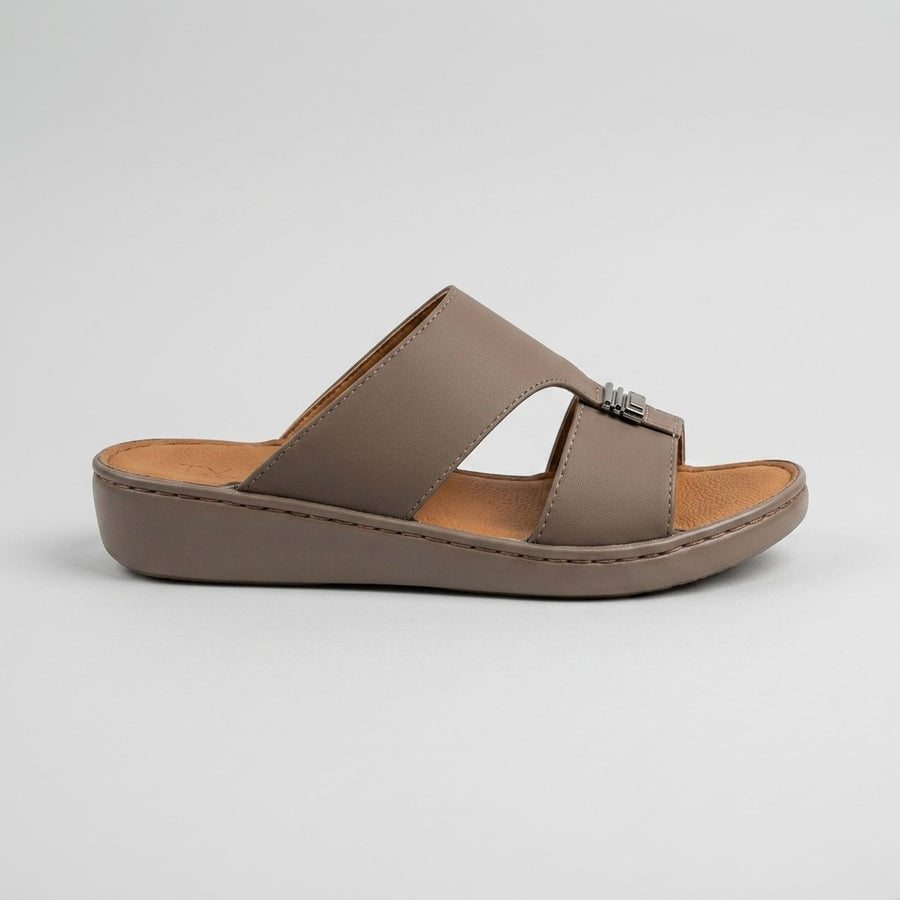 Tyar Sandles