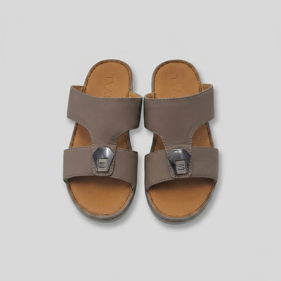 Tyar Sandles