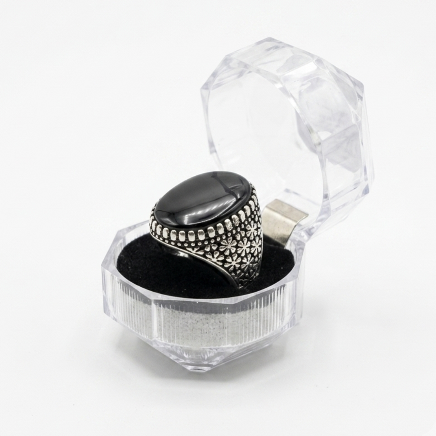 Yemeni eaqiq Rings