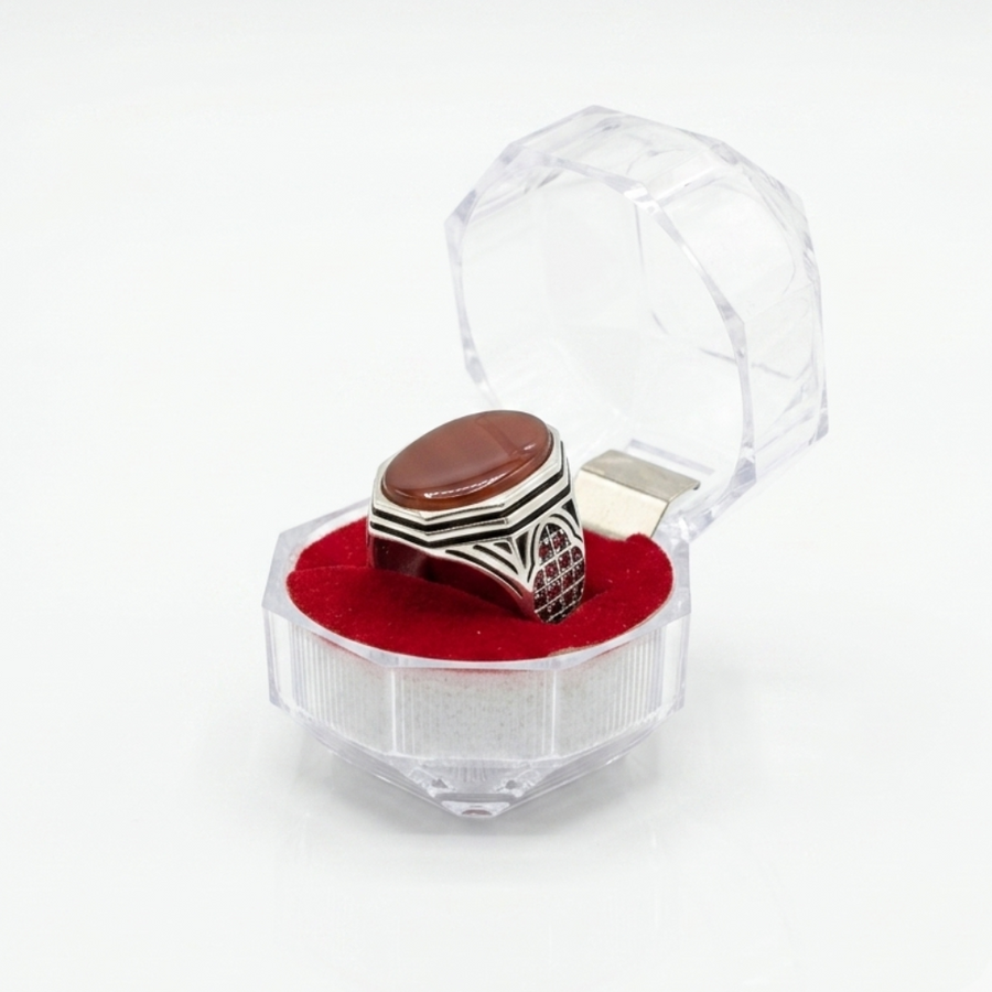 Yemeni eaqiq Rings