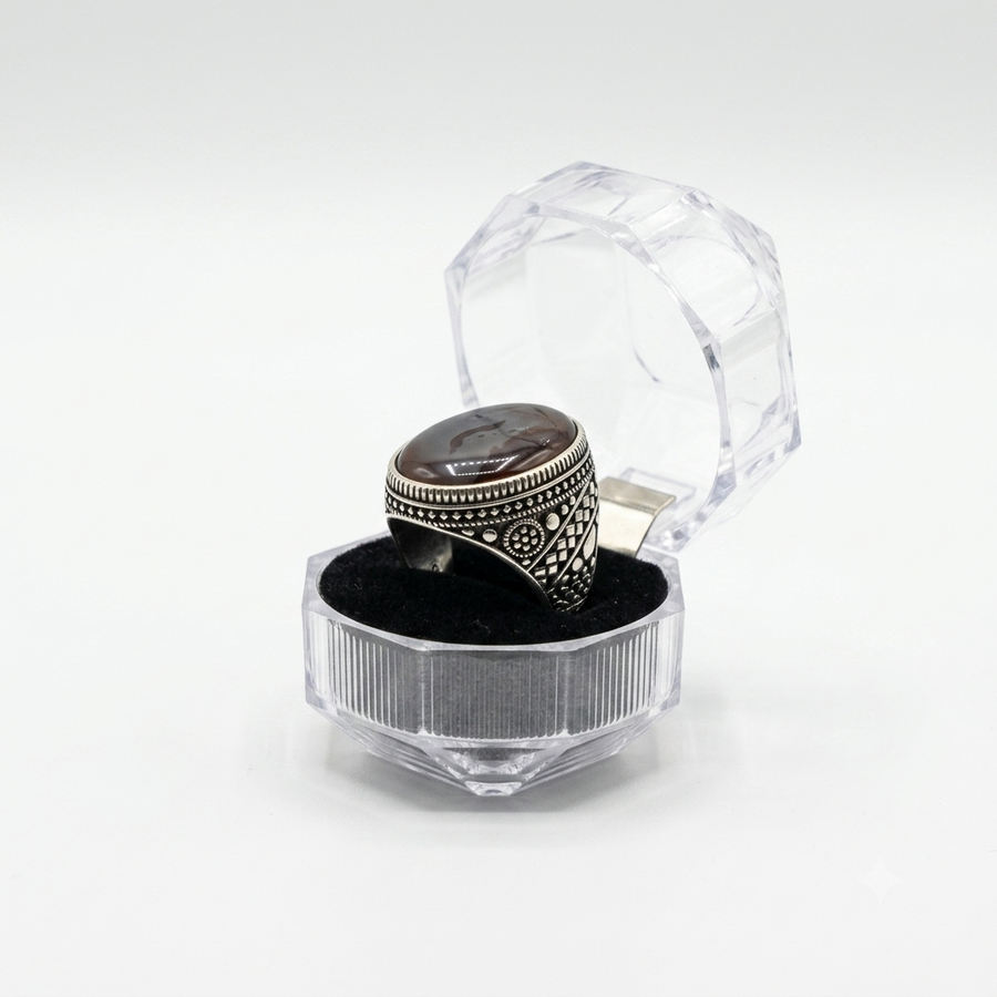Yemeni eaqiq Rings