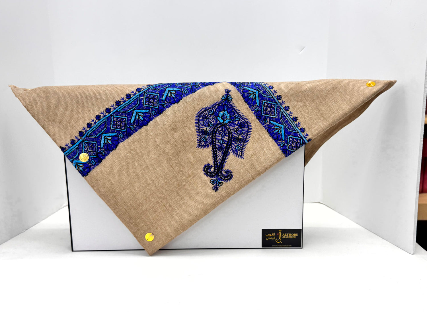 Wool shawl - شال صوف
