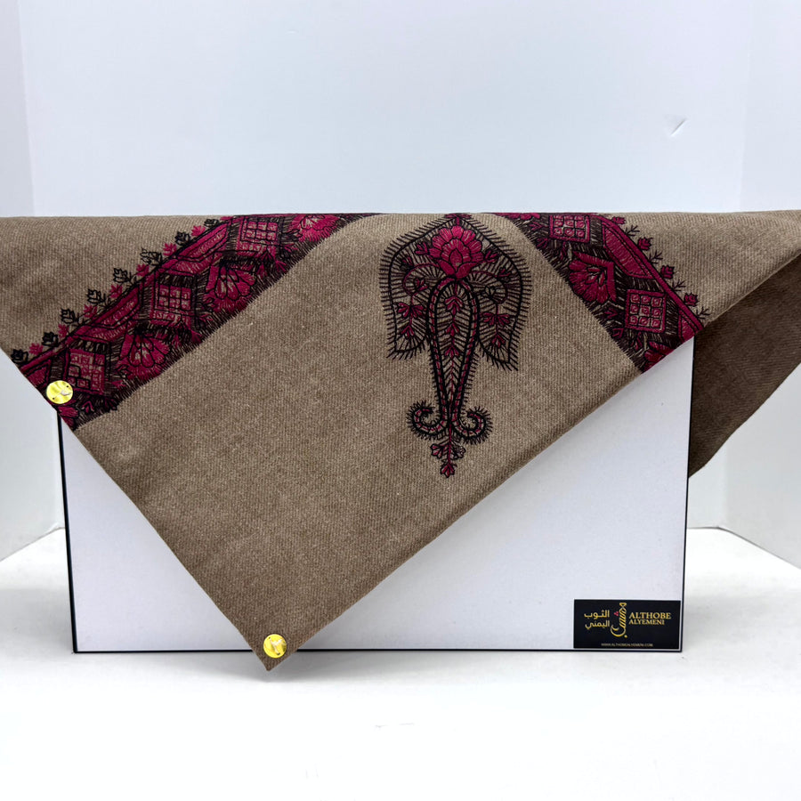 10122 Wool shawl